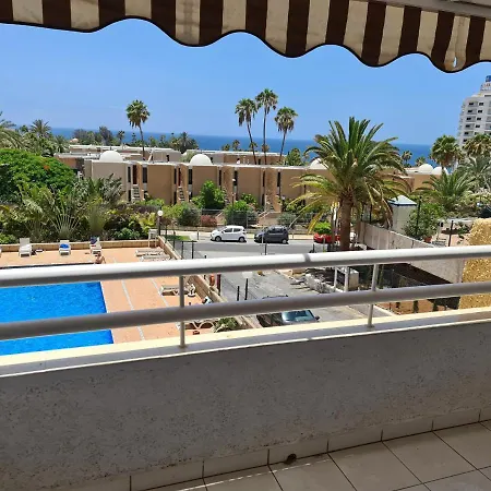 Borinquen Only 280 Meters To The Beach, Balcony With Sea View, Heated Pool, Wifi Playa de las Américas