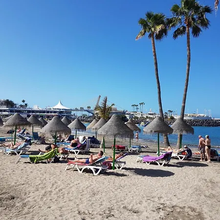 Borinquen Only 280 Meters To The Beach, Balcony With Sea View, Heated Pool, Wifi Playa de las Américas